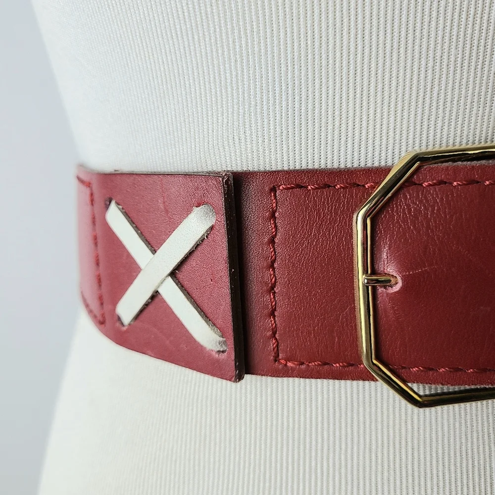 Vera Neumann Red White Graphic Wide Genuine Leather Vintage Belt